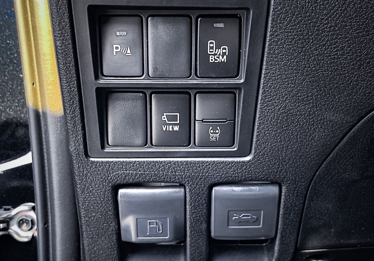 تويوتا هيلوكس 2025 TOYOTA HILUX ADVENTURE 4.0L V6 PETROL FULL OPTION