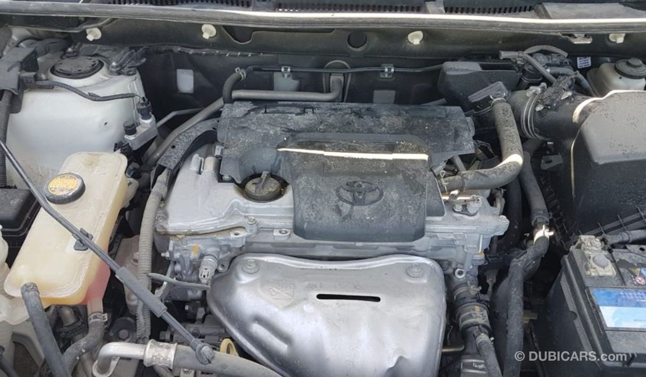 Used Toyota RAV4 2015 for sale in Dubai - 343727