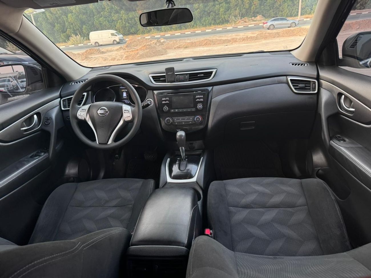 Nissan Rogue very good condition inside and outside