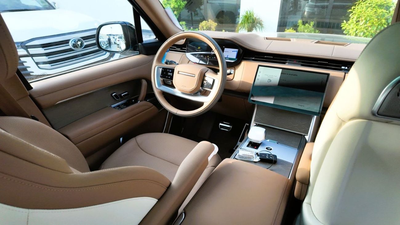لاند روفر رينج روفر SV P615 SWB | Tourmaline Brown | Tan Interior | 4.4L Twin-Turbo V8 | GCC Specs