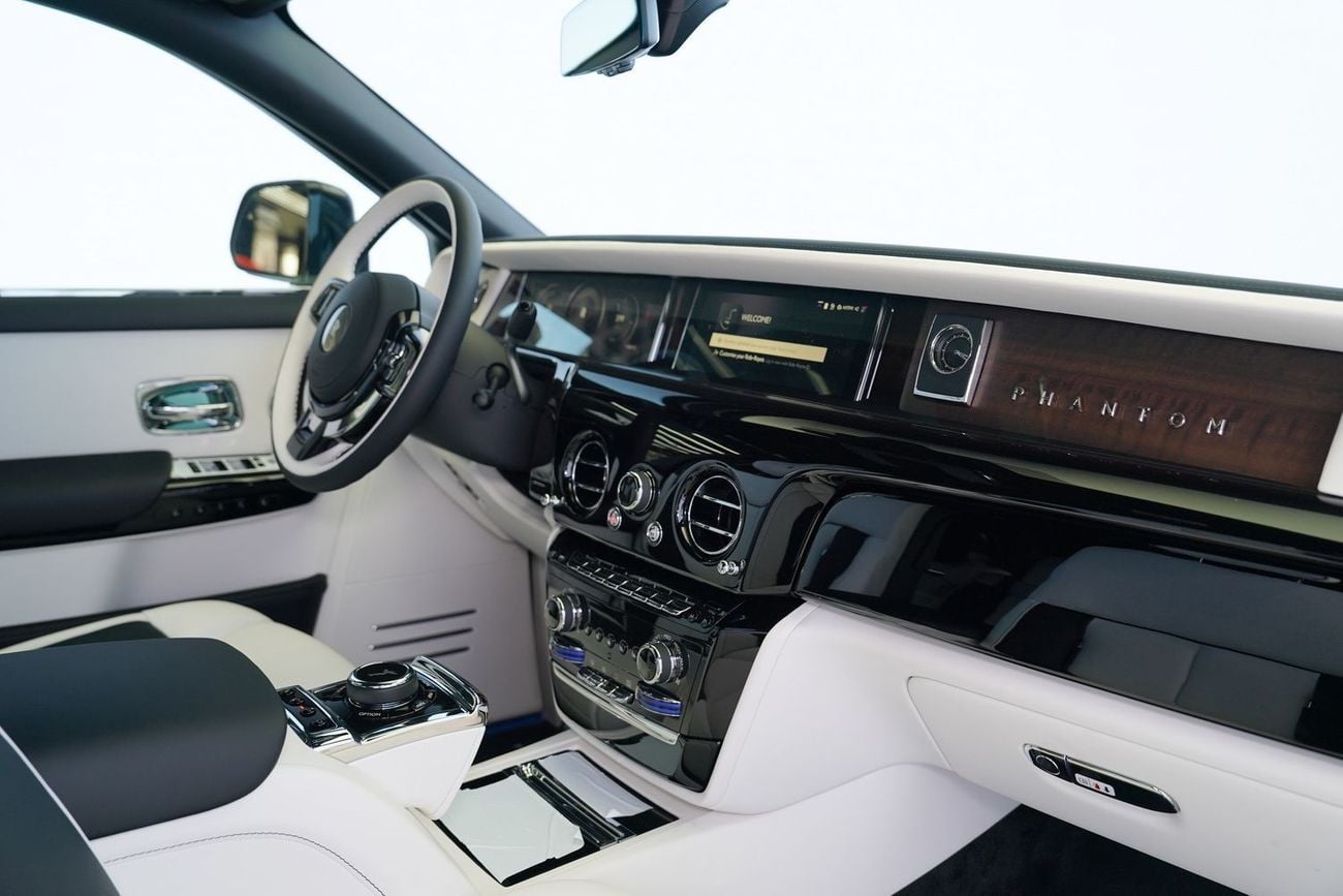 رولز رويس فانتوم EWB