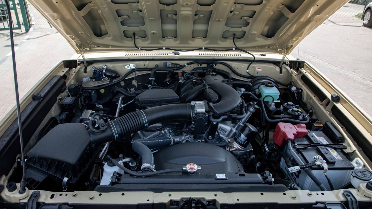 Toyota Land Cruiser Pick Up TOYOTA LANDCRUISER 4.0L PETROL 2025