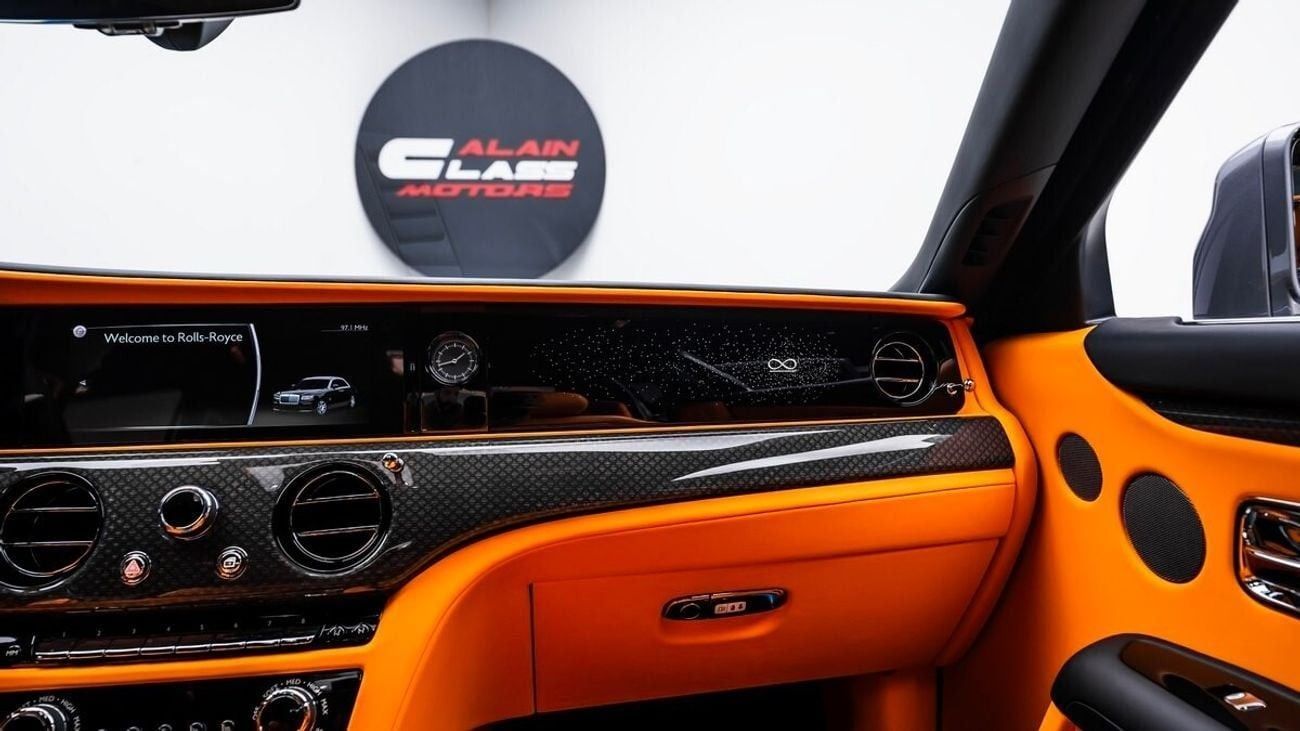 رولز رويس جوست Black Badge 2024 - GCC - Under Warranty and Service Contract