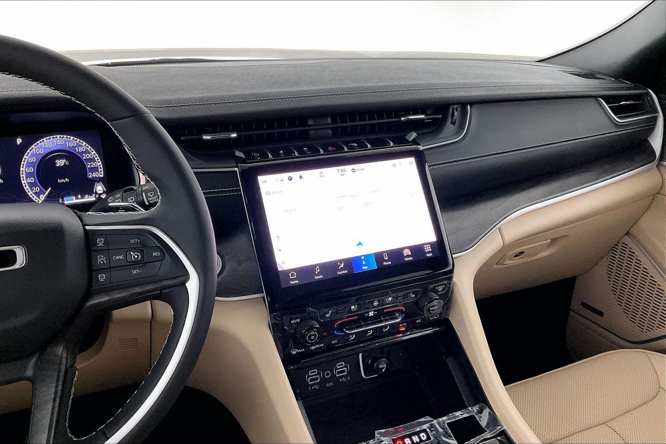 Jeep Cherokee Limited Plus | 1 year free warranty | 0 Down Payment