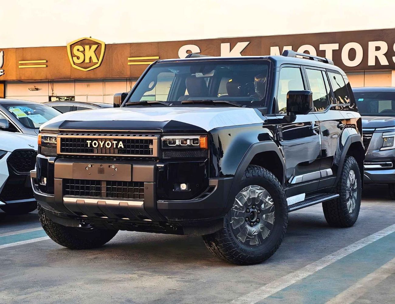 تويوتا برادو ADVENTURE TURBO / 2.8L V4 DIESEL / REMOTE ENG START / DRIVER POWER SEAT WITH LEATHER /DVD+CAMERA / C