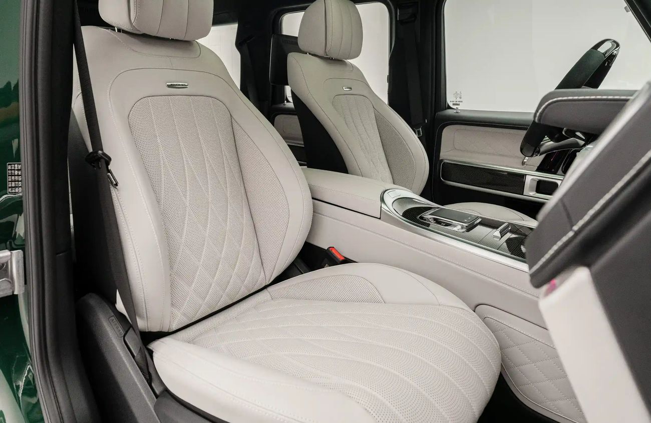 Mercedes-Benz G 63 AMG 4.0L V8 Twin-Turbocharged Engine + eMotor