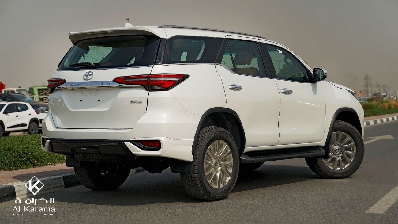 تويوتا فورتونر VXR SR5 - 2.8L Diesel 4x4 | Full Option SUV with 360 Camera, Radar, Diff Lock, Cooling Seats, GCC Sp