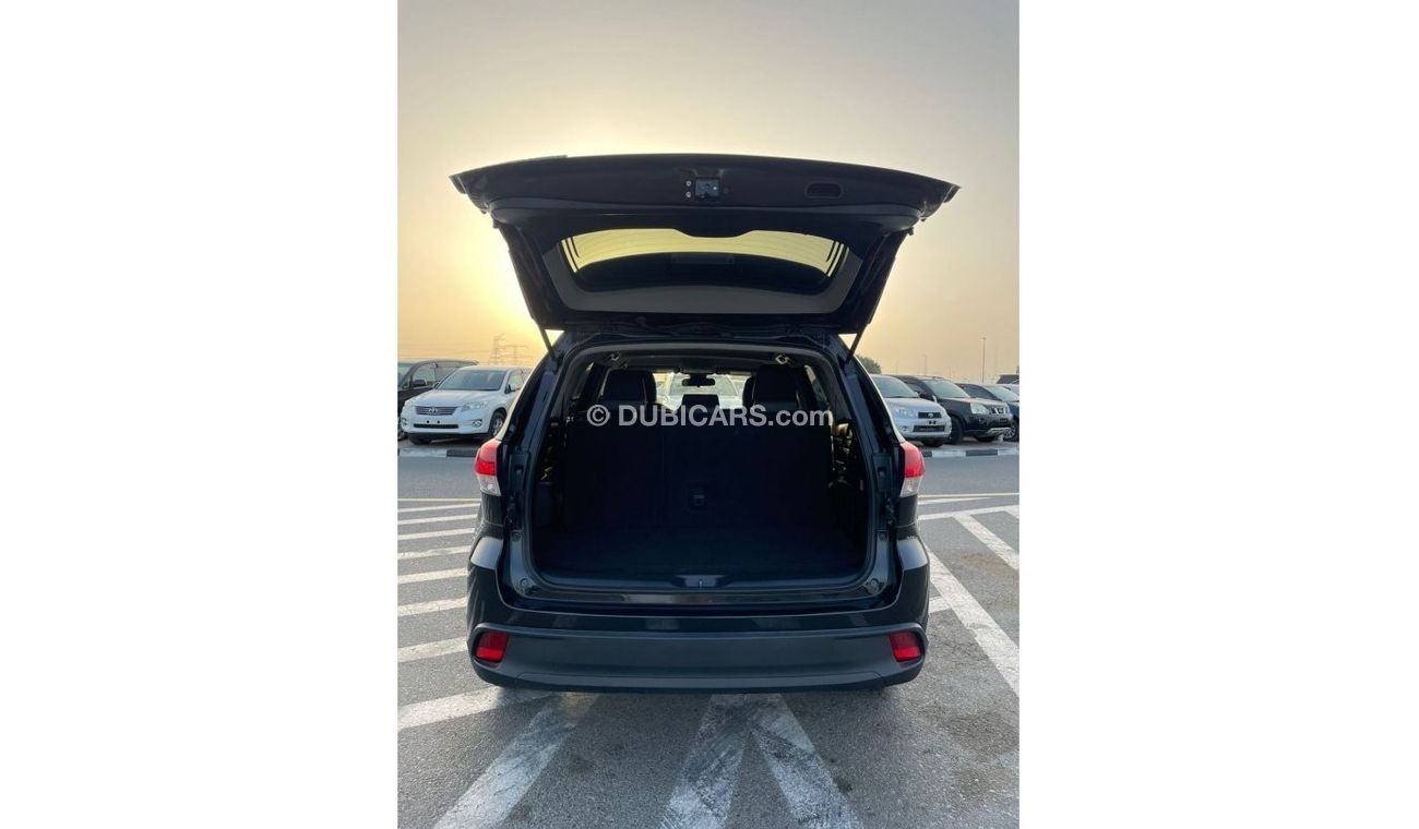 Toyota Highlander *Offer*2019 TOYOTA HIGHLANDER LE 3.5L, 6 Cylinder / EXPORT ONLY