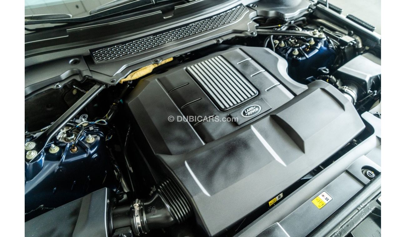 Land Rover Range Rover 2016 Range Rover Vogue V8 HSE / Full-Service History