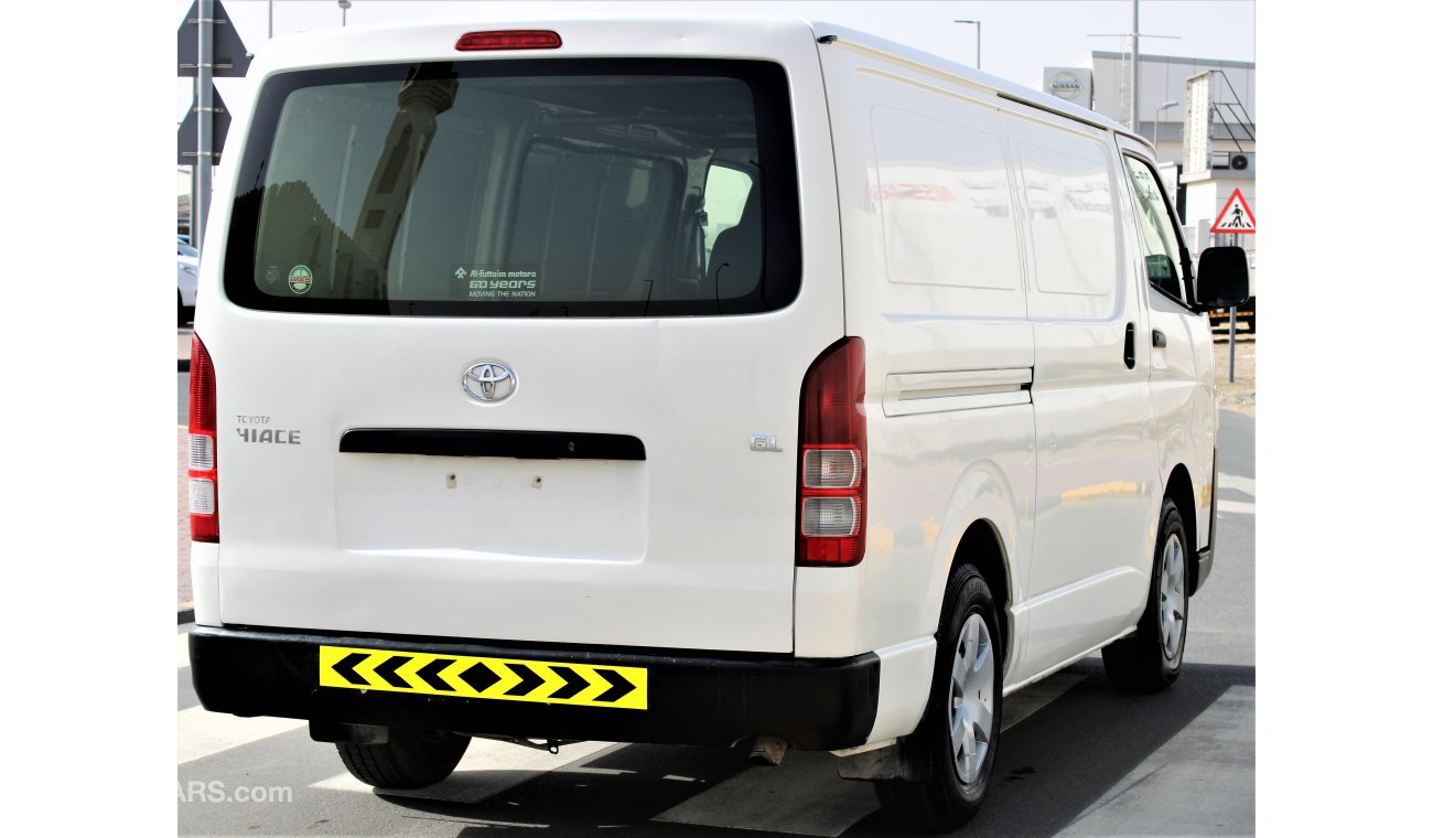 Toyota Hiace Toyota Hiace 2015 GCC in excellent condition without accidents, very clean from inside and outside
