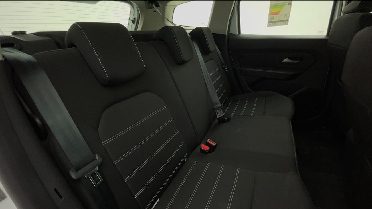 Renault Duster SE 1.6L 2025 SE | AED 677/Month | 0 DP | 30 Day Return | Warranty | Service History