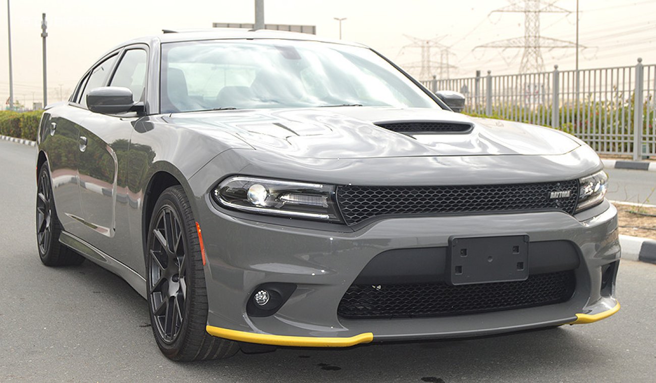 Dodge Charger Daytona R/T RWD  5.7L V8 HEMI