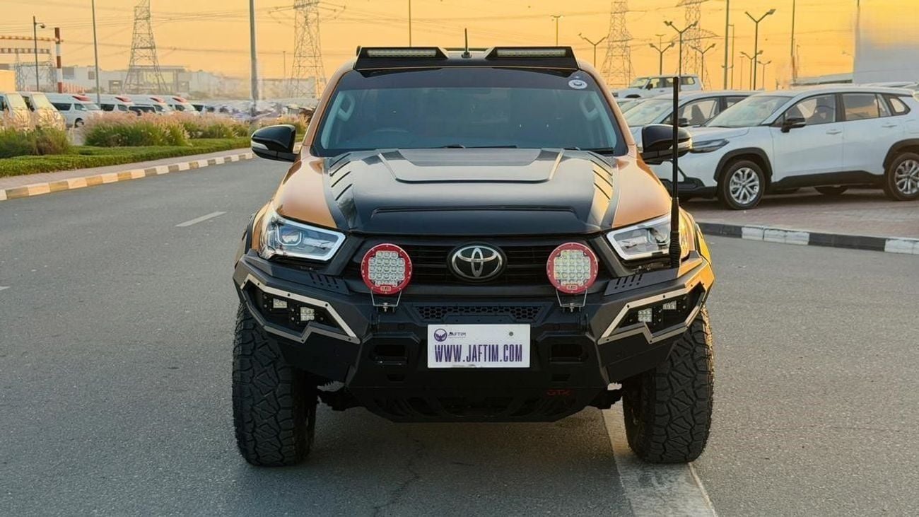 Toyota Hilux 2019 | 2.8L DIESEL | AT | RHD | HEAVY BULL BAR WITH LED KIGHTS | ROOF MOUNTED LED LIGHTS | HAMMER 4X