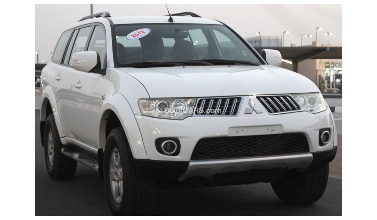 Mitsubishi Montero MITSUBISHI MONTERO SPORT 2012 GCC EXCELLENT WITHOUT ACCIDENT