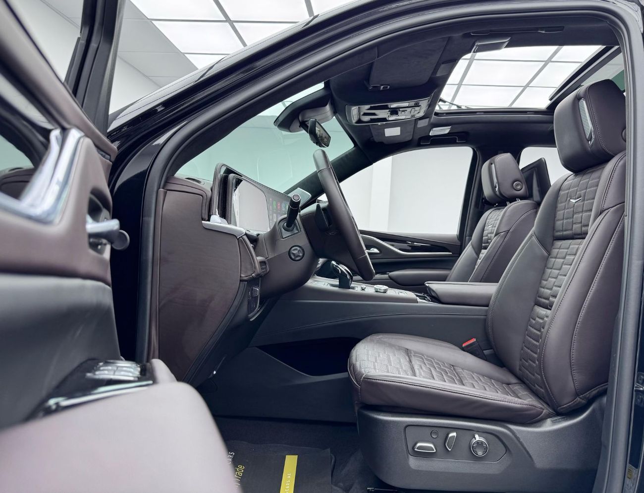 Cadillac Escalade Sport Platinum 6.2L 4WD 2024 Cadillac Escalade 600 Sport , Cadillac Warranty 2028, Cadillac Service