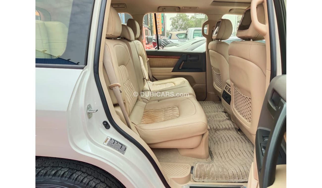 Toyota Land Cruiser GXR 60TH Anniversary V6 2015 GCC