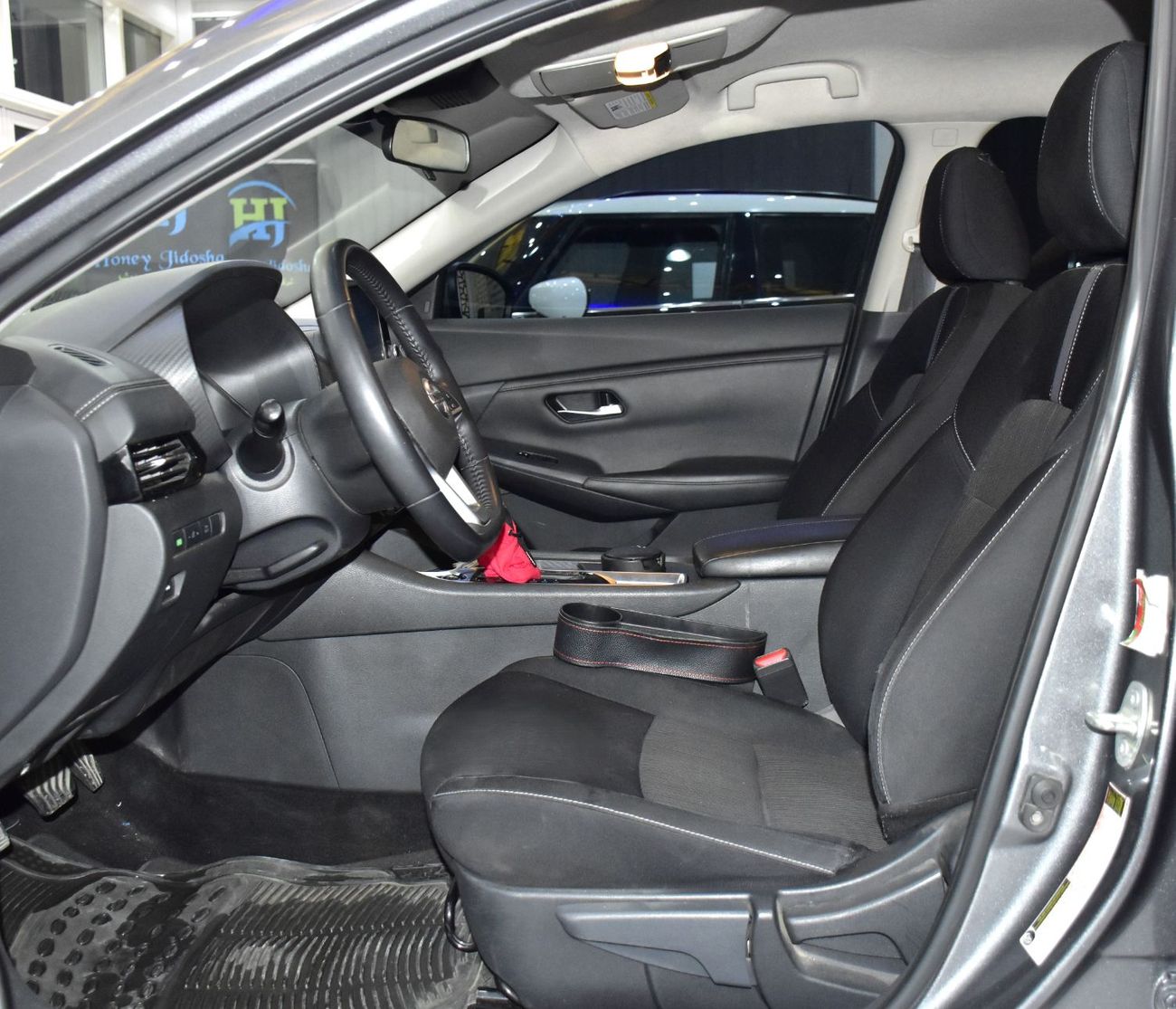 نيسان سنترا EXCELLENT DEAL for our Nissan Sentra SV 2.0L ( 2020 Model ) in American Color GCC Specs