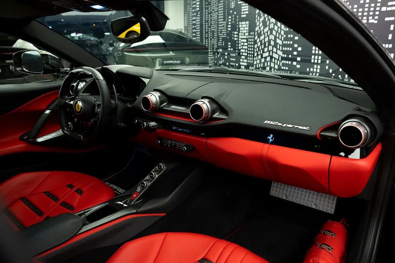 Ferrari 812 FERRARI | 812 SUPERFAST | GCC SPECS | DEALER WARRANTY + SERVICE CONTRACT ( AL TAYER )