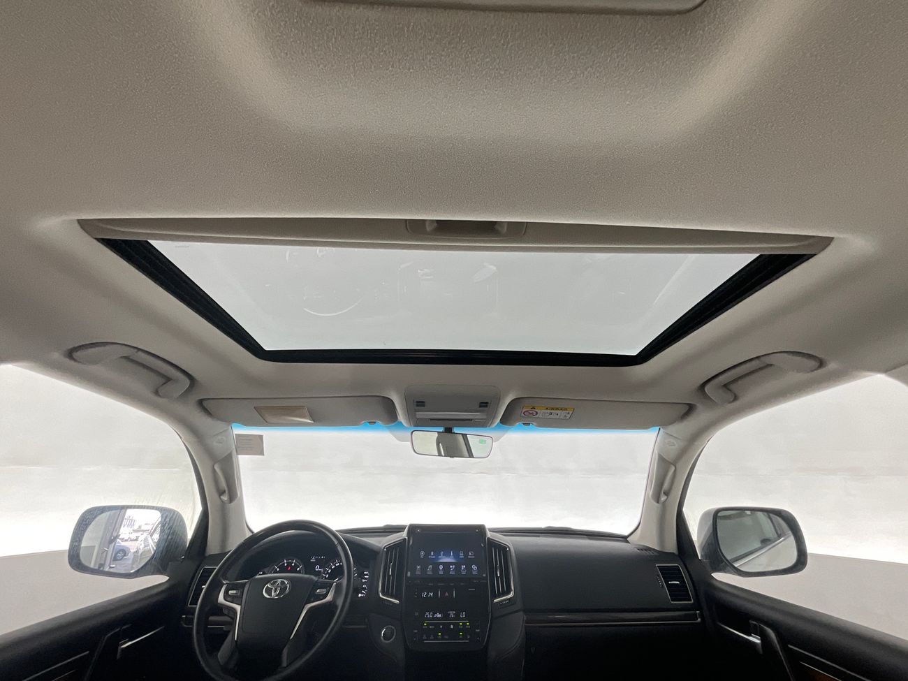 تويوتا لاند كروزر GXR GT | شامل الضمان | 0 ﺪﻔﻋﺓ ﺃﻮﻟﻯ