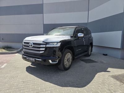 تويوتا لاند كروزر VXR VX 3.5L PETROL A/T WITH MBS AUTOBIOGRAPHY VIP 4 SEAT AND ROOF STAR LIGHT