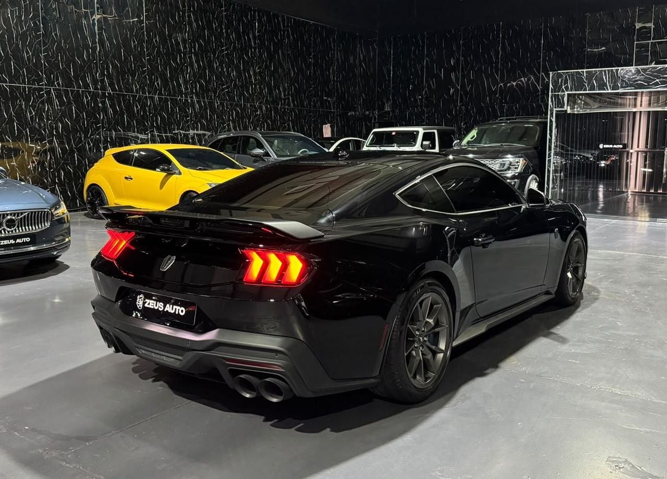 فورد موستانج DARK HORSE 5.0 (500HP) A/T