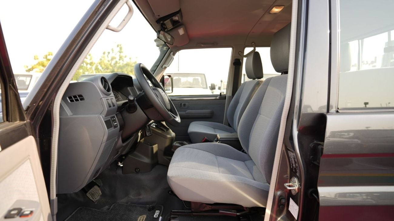 تويوتا لاند كروزر بيك آب TOYOTA LC PICKUP DOUBLE CABIN 4.0L V6 AUTOMATIC TRANMISSION MODEL 2025 WINCH-DIFFLOCK