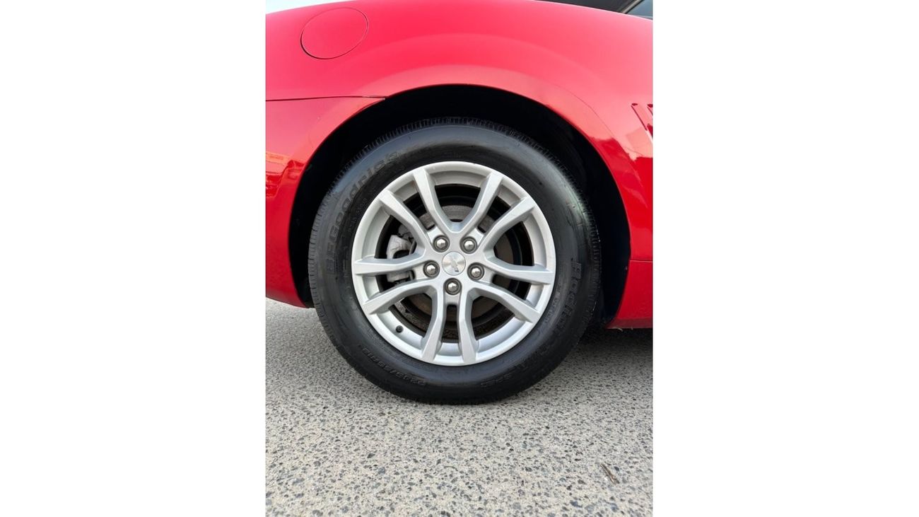 شيفروليه كامارو LT شيفروليه كمارو 2013 محرك سعة 3.6 بحالة ممتازة مكشوفة