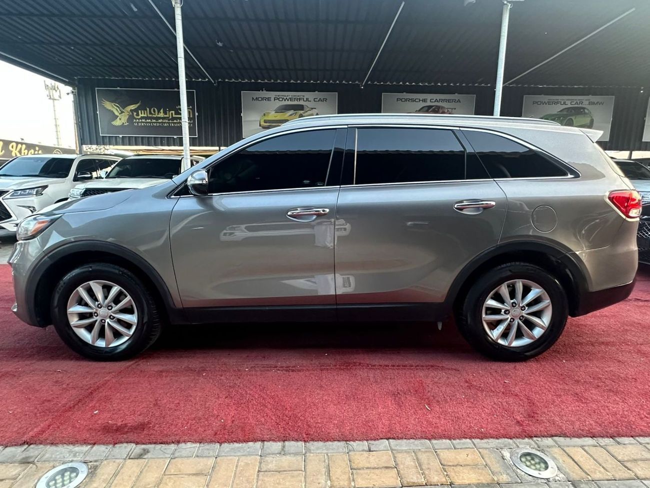 Kia Sorento Base 2.4L FWD