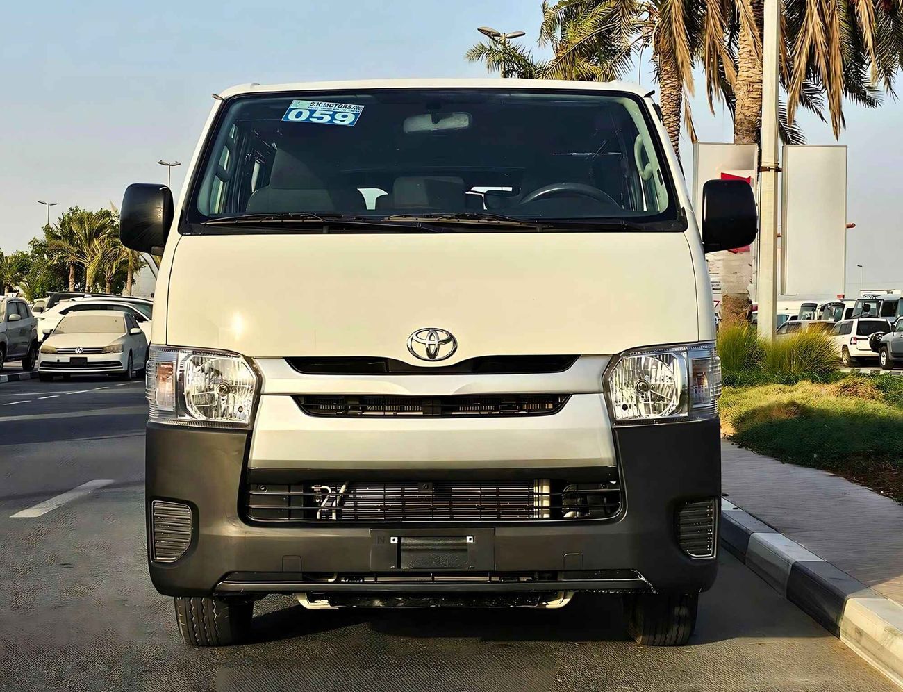 Toyota Hiace CARGO PATROL/ GCC/ STANDARD ROOF/ EXPORT ONLY/ LOT# 26062