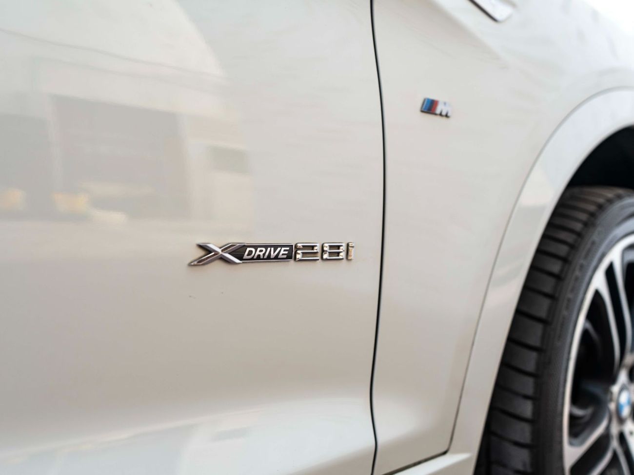 بي أم دبليو X4 xDrive 28i 2.0L