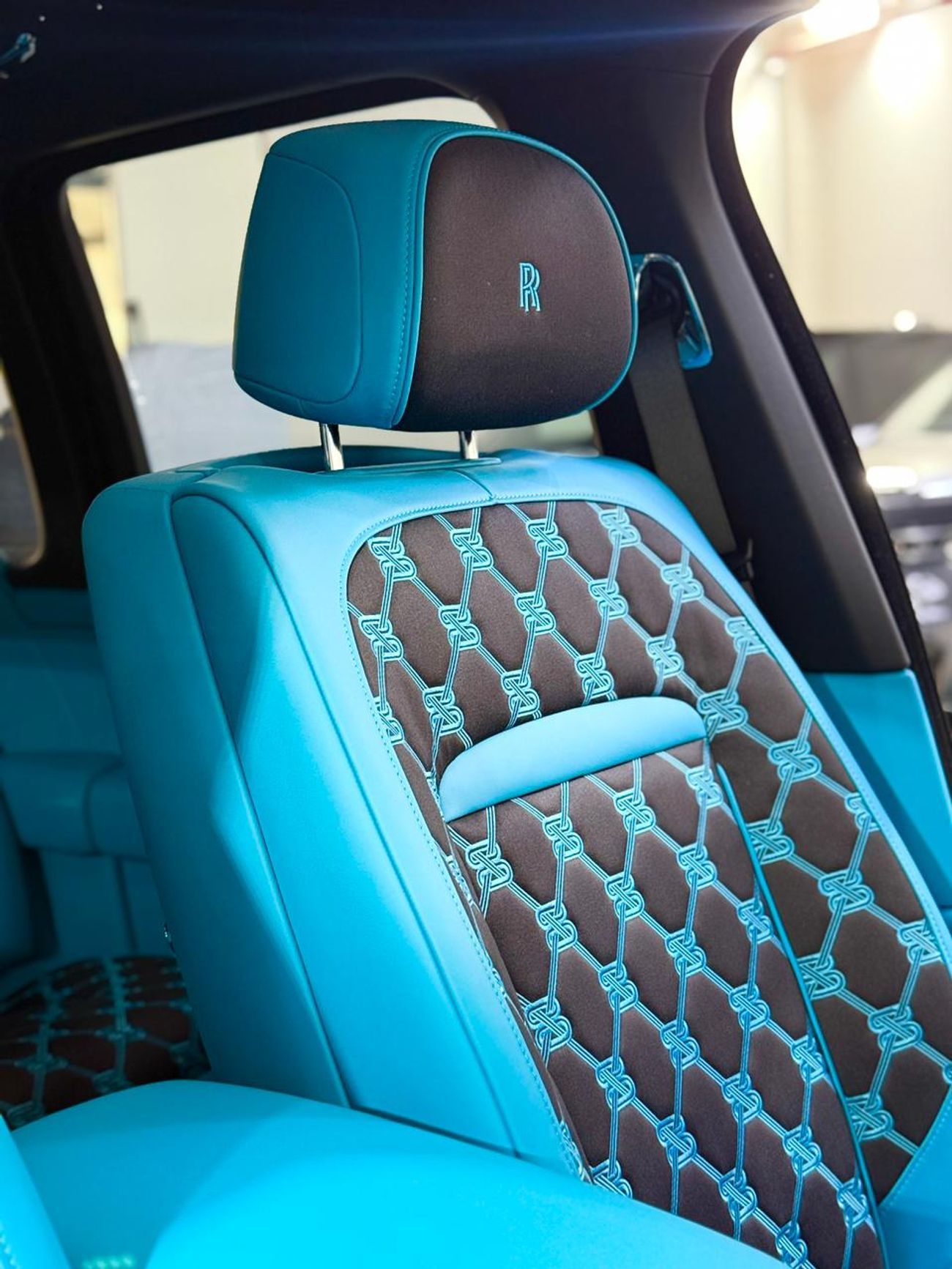 Rolls-Royce Cullinan Black Badge 2026 GUCCI Interior Brand New 0 KM