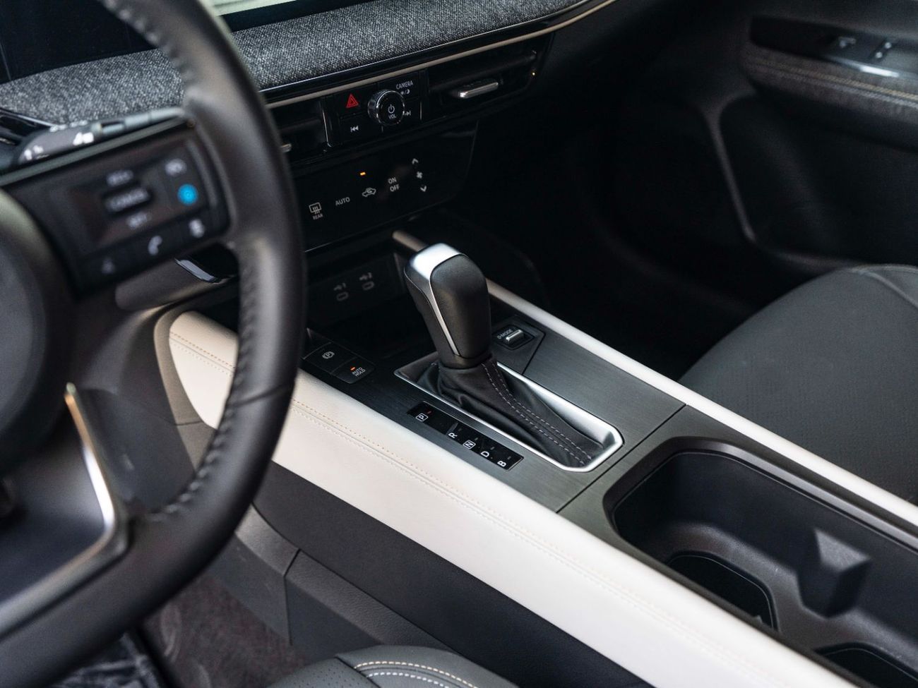 نيسان كيكس SL 1.6L