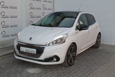 Peugeot 8 1 6l Gt Line 16 Model Low Mileage For Sale Aed 49 900 White 16