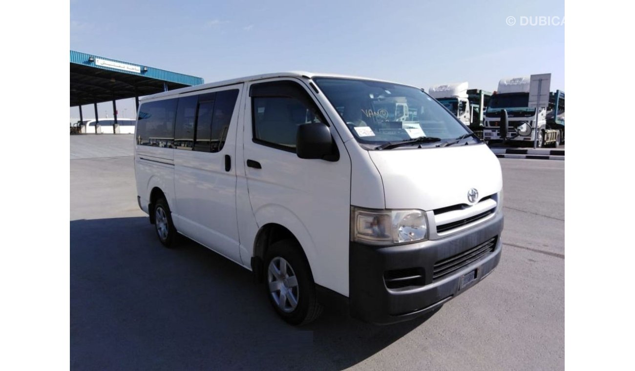 تويوتا هاياس Toyota Hiace RIGHT HAND DRIVE  (Stock no PM 75 )