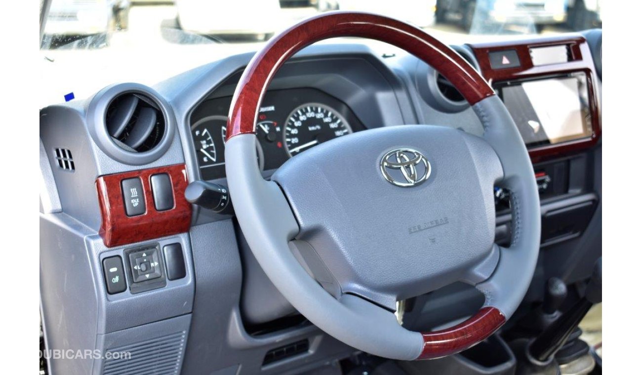 Toyota Land Cruiser Pick Up Single Cab Pickup LX V8 4.5L Diesel 4WD Manual Transmission