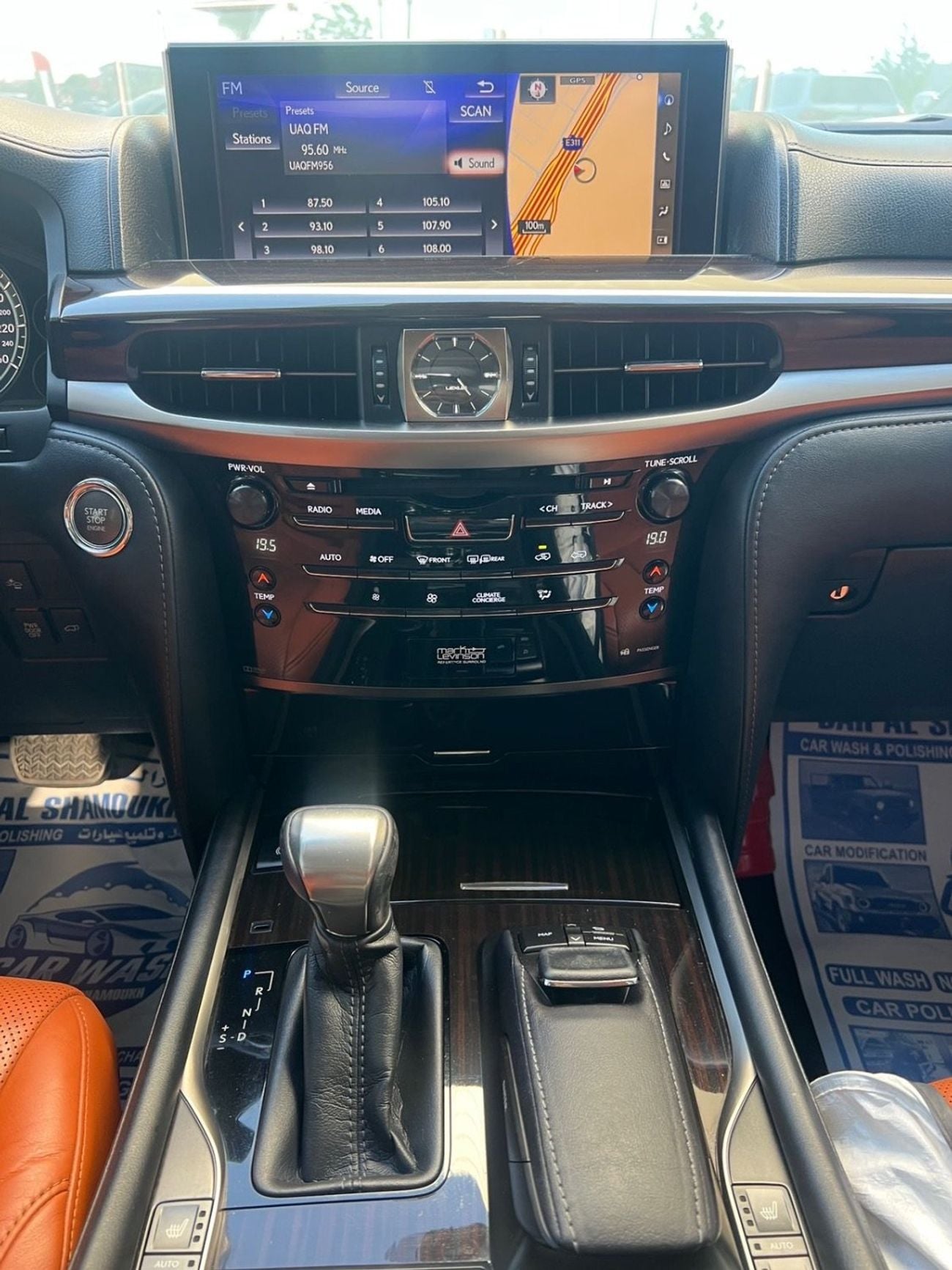 Lexus LX570 PLATINUM
