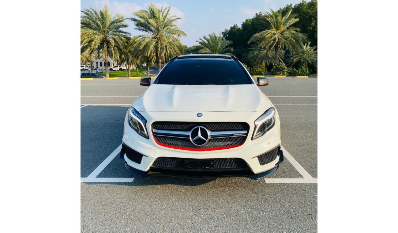 مرسيدس بنز GLA 45 AMG STD صبغ وكالة بحالة الوكالة لا يحتاج إي مصاريف مسرفس جاهز للتسجيل