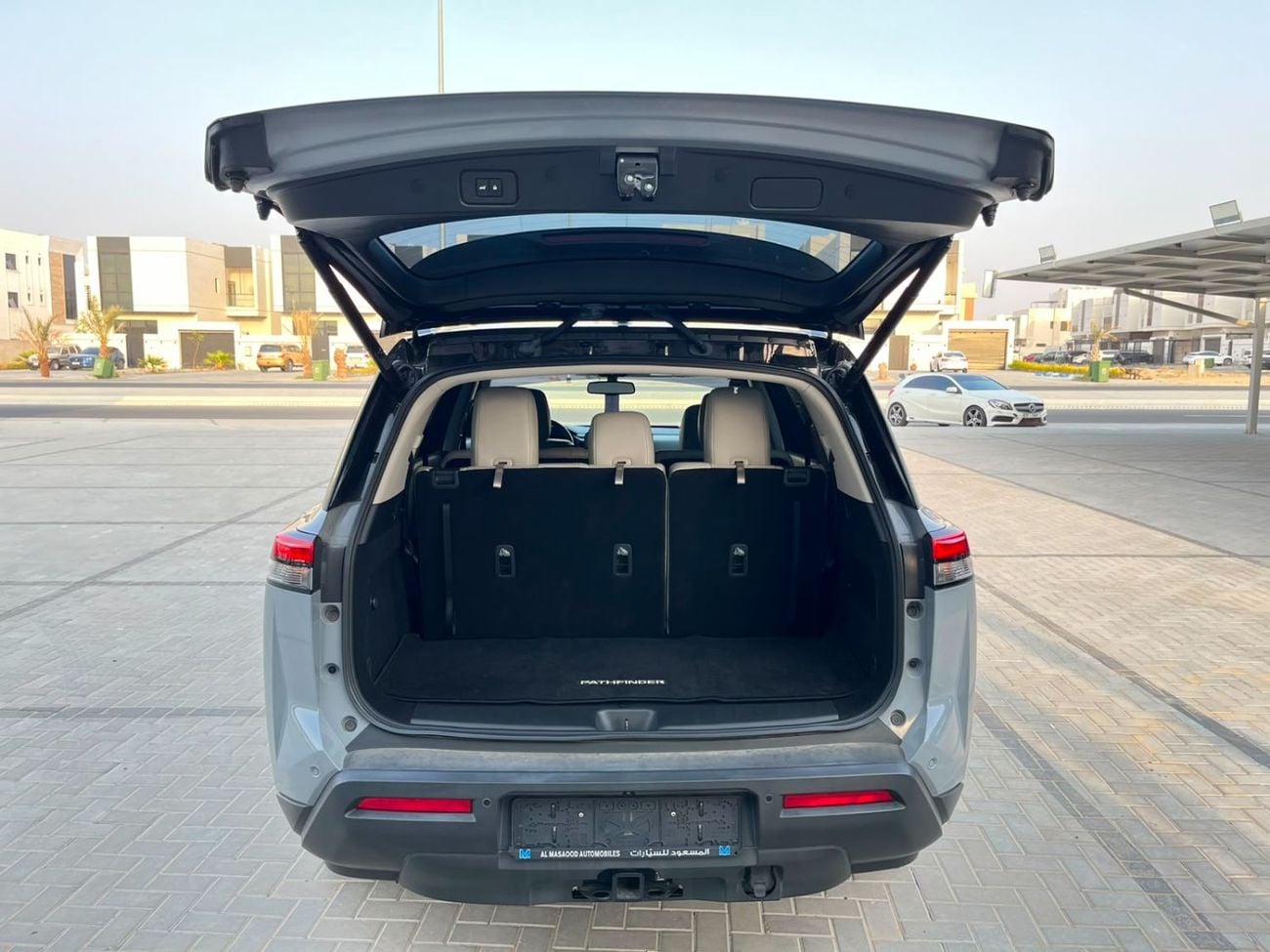 نيسان باثفايندر SV 5 year Warranty from Al Masood . Certified Pre owned Vehicle . Full service History