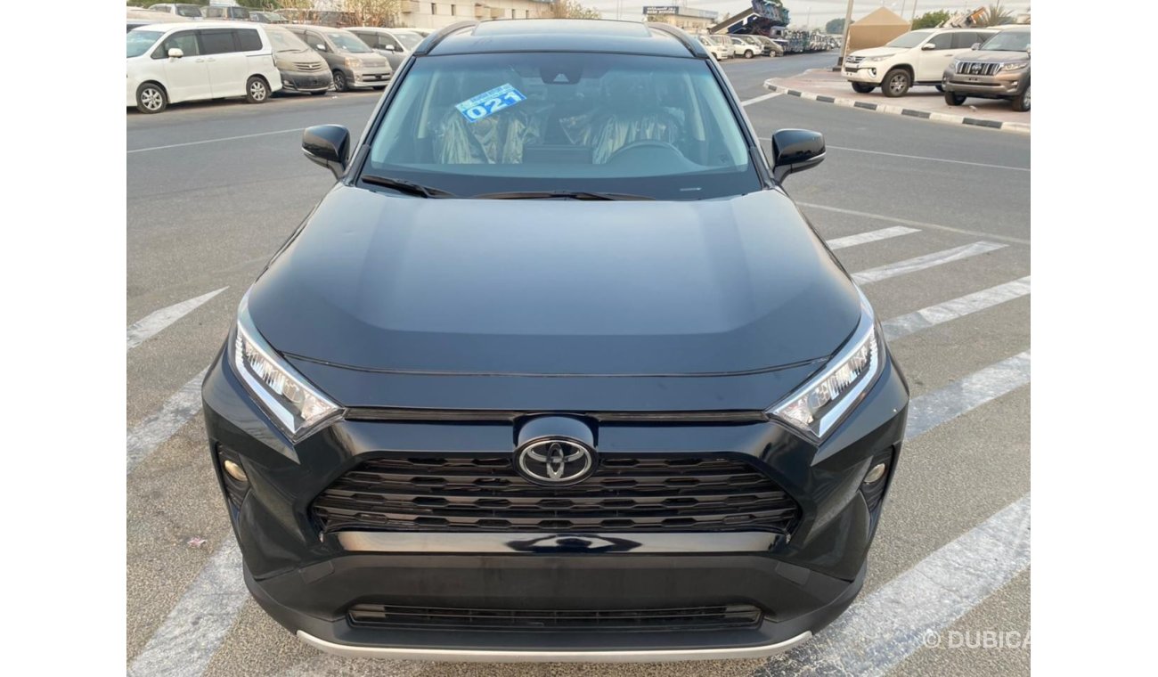 Toyota RAV4 2019 TOYOTA RAV 4 XLE AWD / FULL OPTION