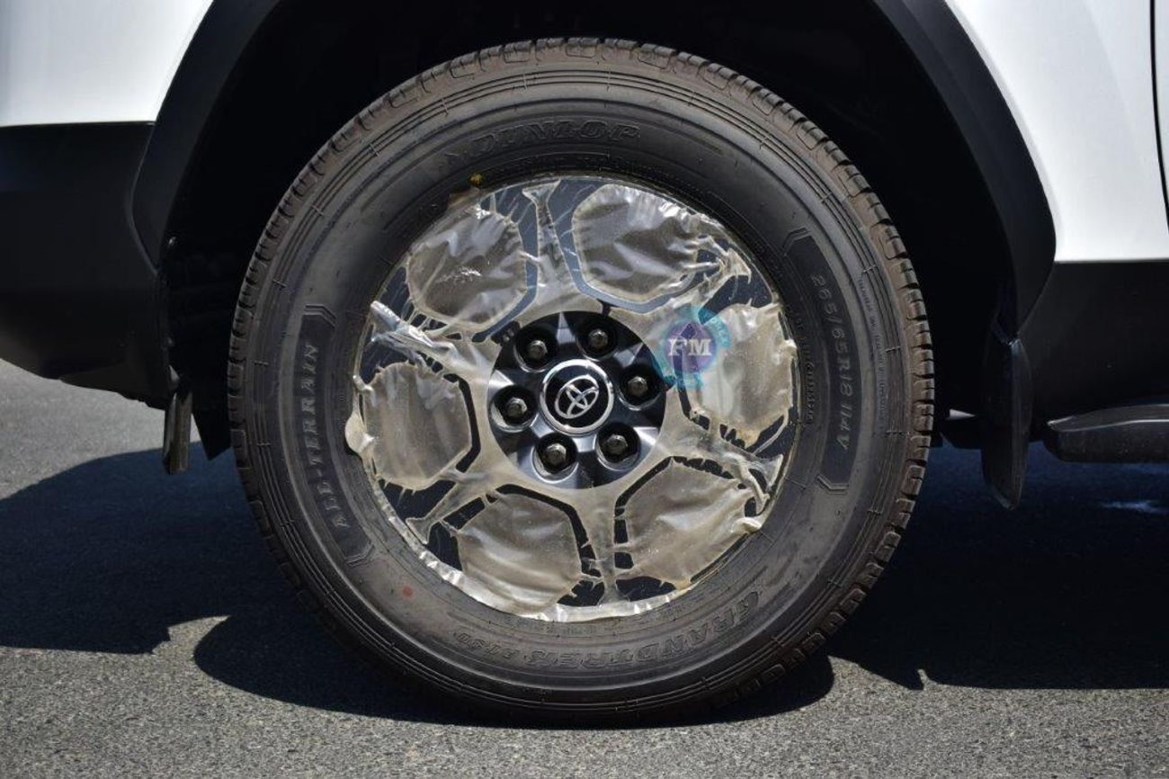 تويوتا لاند كروزر 300 GR Sport V6 3.3L Diesel Automatic