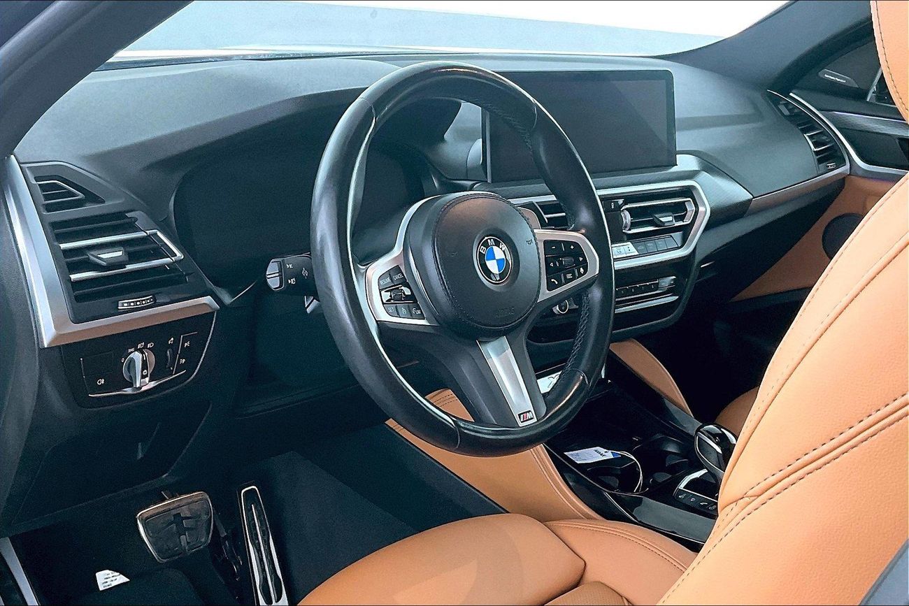 بي أم دبليو X4 xDrive 30i M Sport | National Day Celebration | شامل الضمان | 0 ﺪﻔﻋﺓ ﺃﻮﻟﻯ