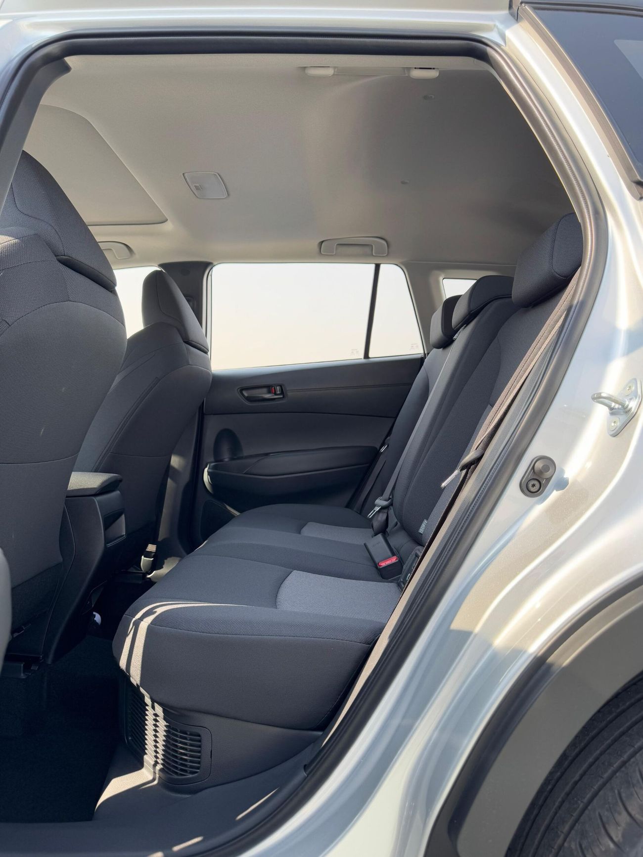 Toyota Frontlander 2.0L HYBRID / AT, ELITE, SUNROOF, CHINESS SPEC / Code#69023