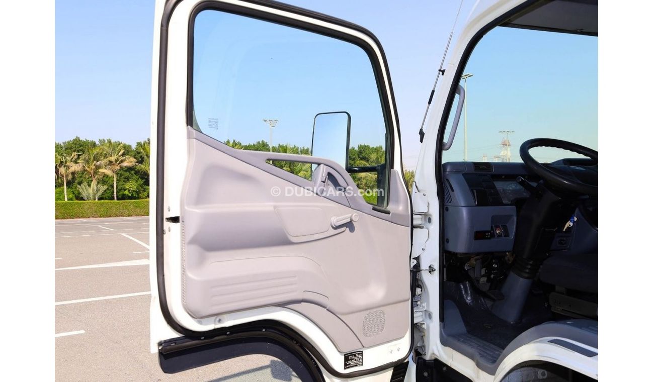 Mitsubishi Fuso Canter HD | RedDot Chiller Box | Excellent Condition | GCC