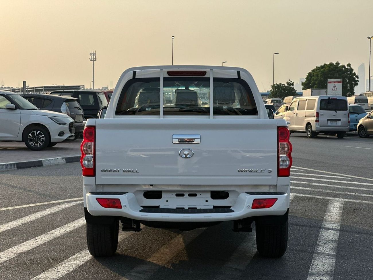 جريت وول وينغل GREAT WALL WINGLE5 2.4L 4 DOORS 2025