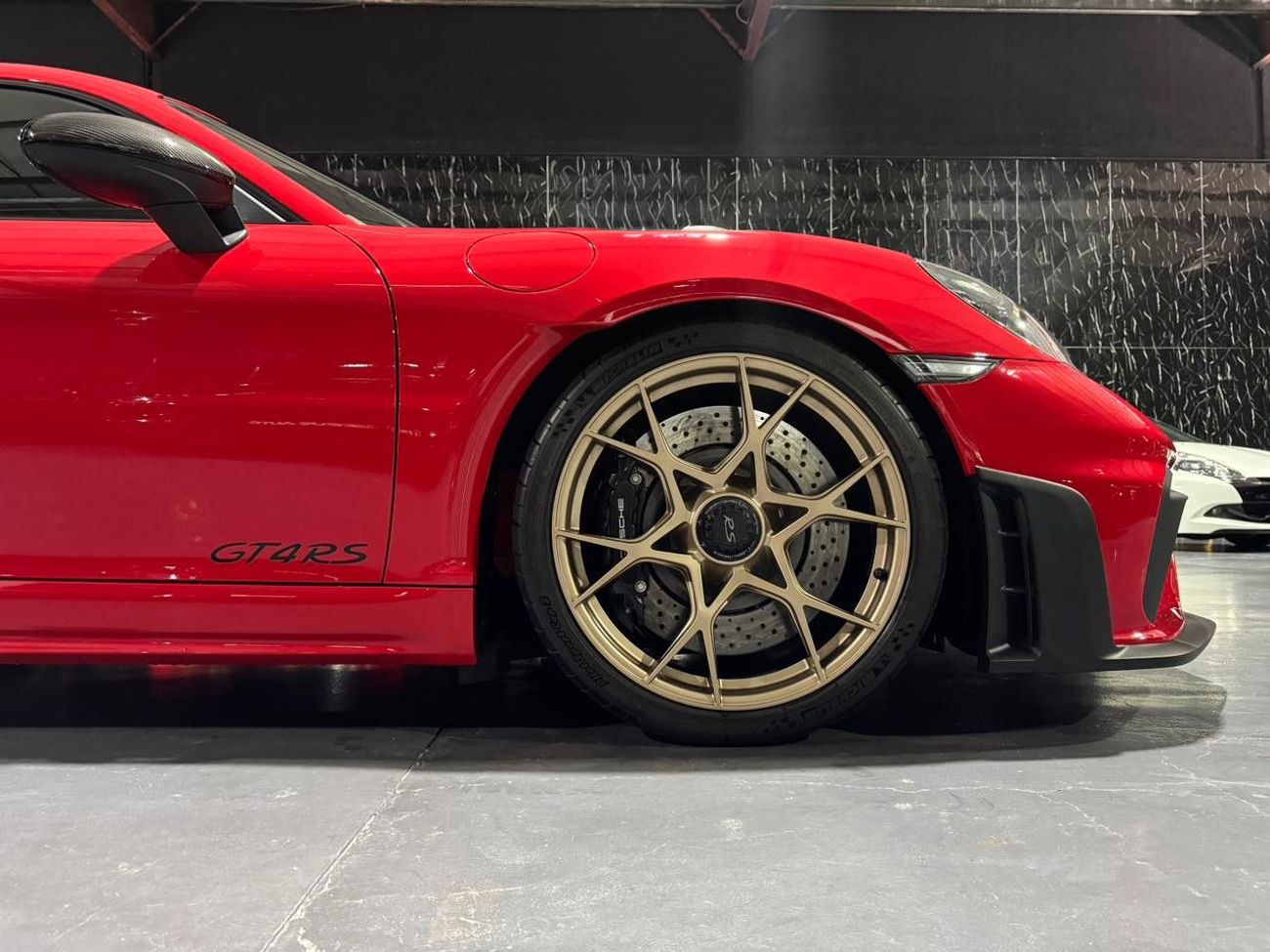 Porsche 718 Cayman GT4 RS 4.0L (493 HP) A/T