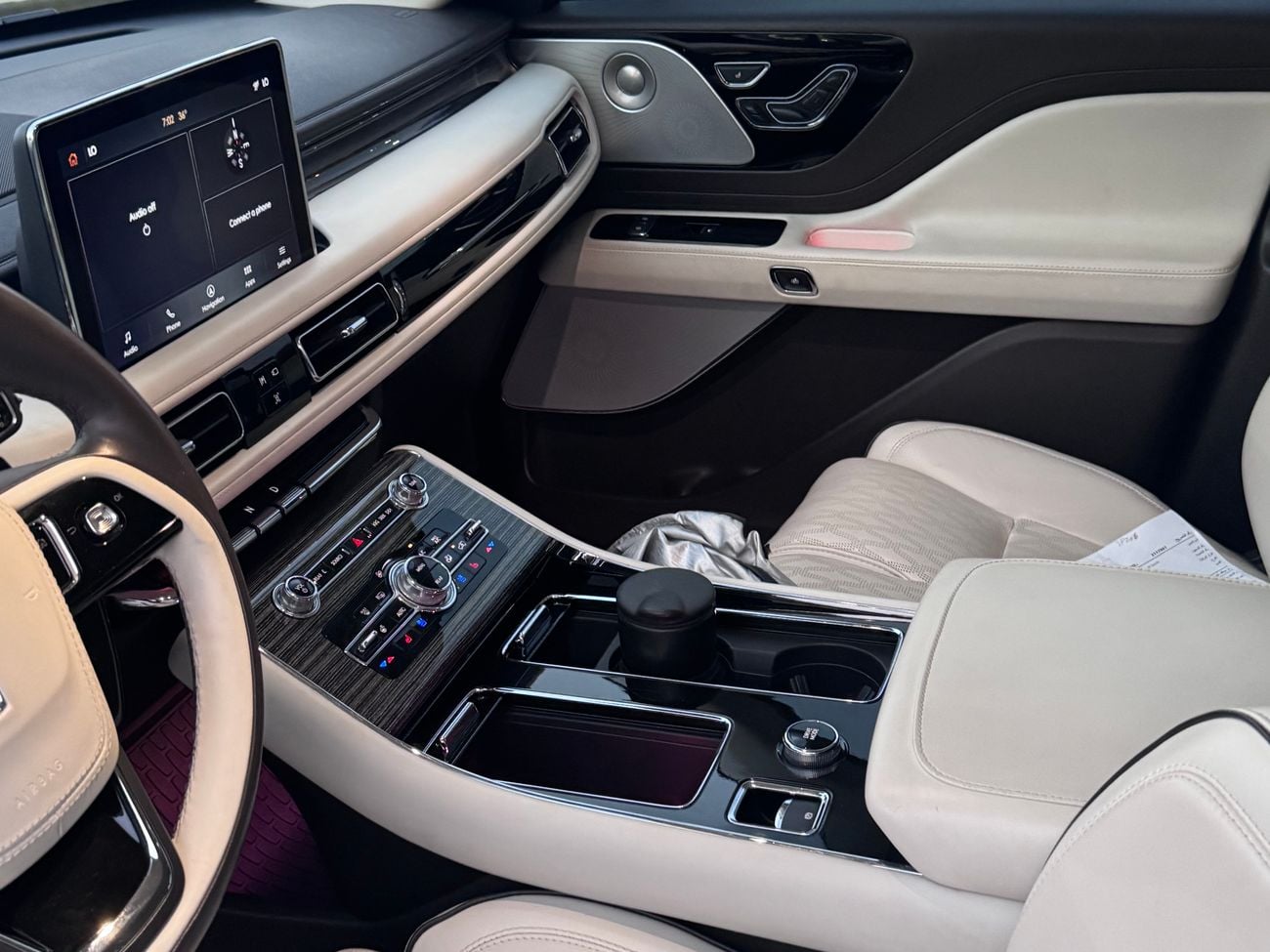 Lincoln Aviator PRESIDENTIAL