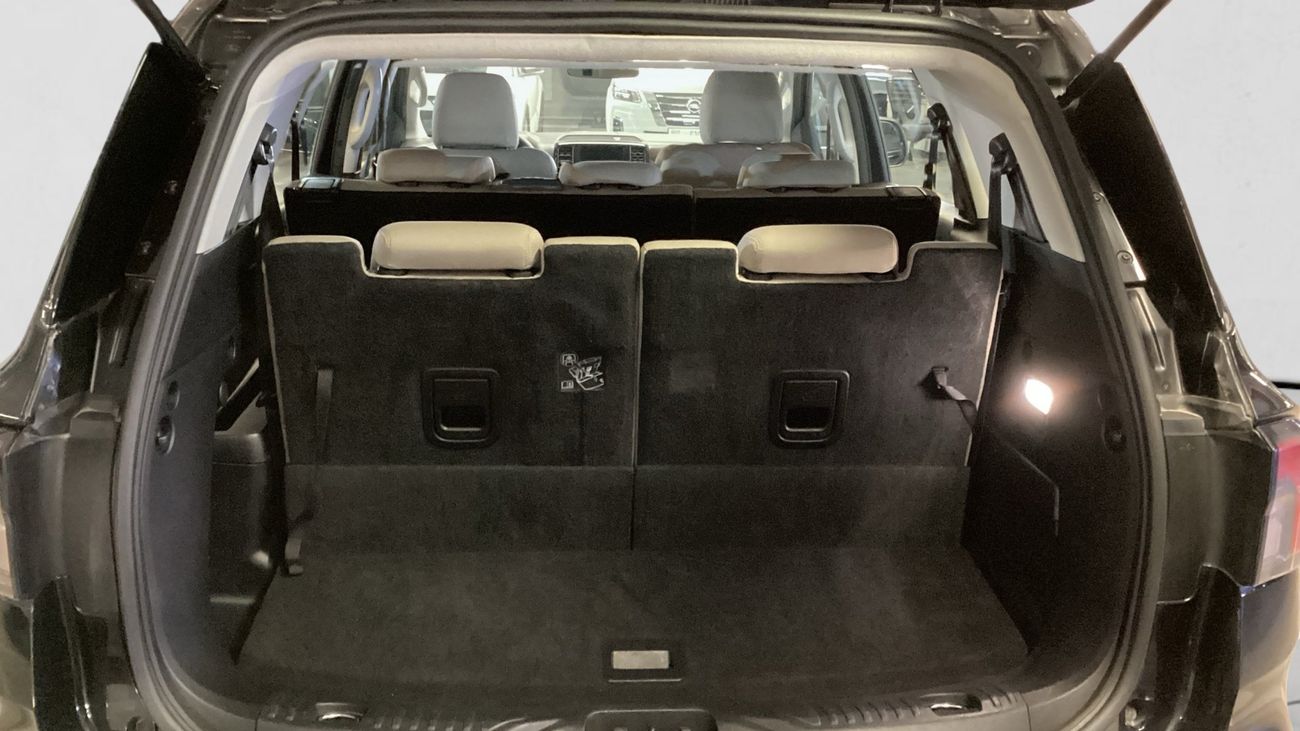 Ford Everest XLT | Guaranteed Warranty | 0 Down Payment