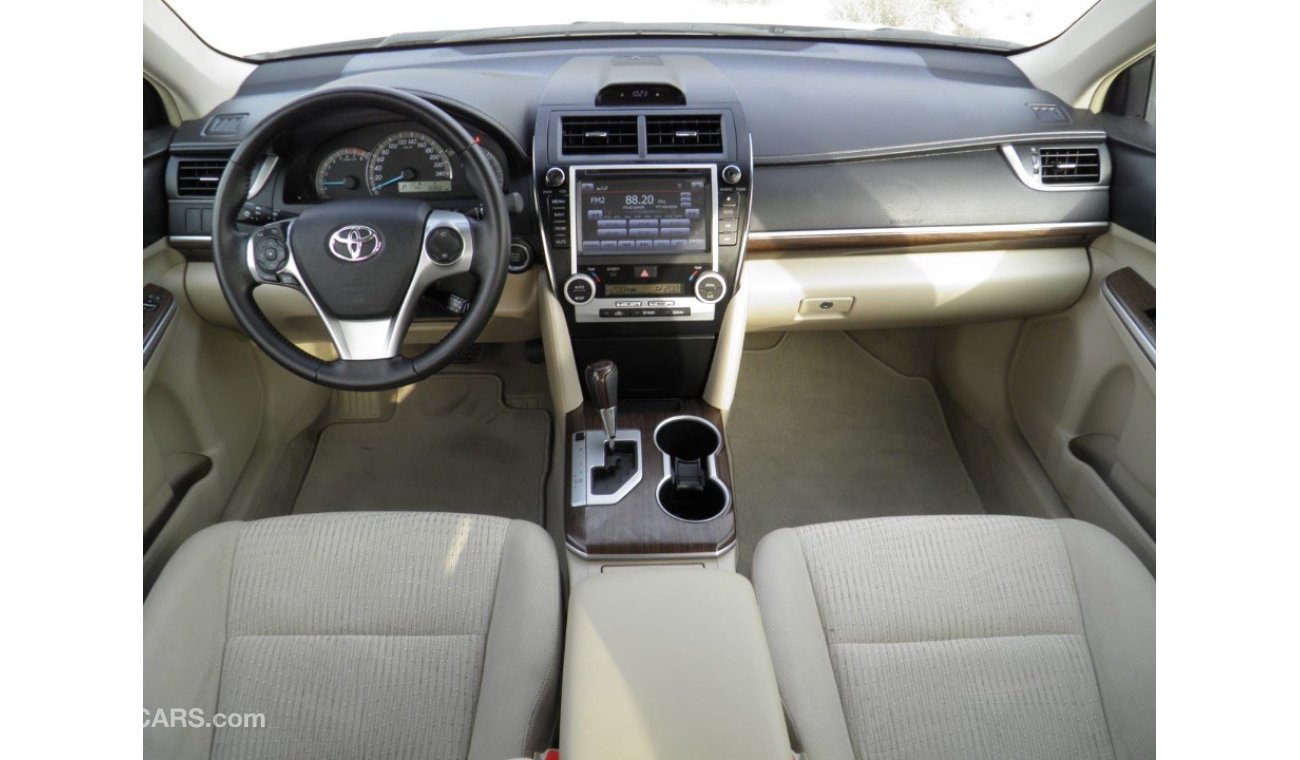Toyota Camry 2015 SE+