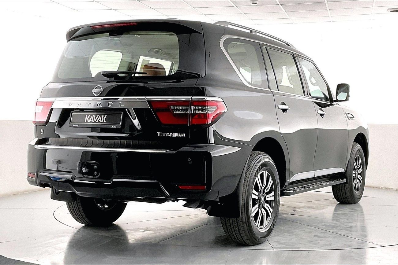 Nissan Patrol SE Titanium | 1 year free warranty | 1.99% financing rate | Flood Free