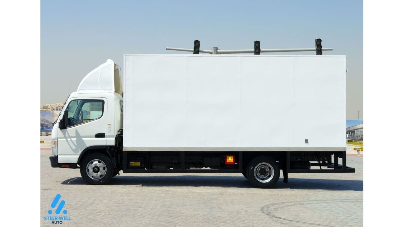 Mitsubishi Fuso Canter Fuso Pick Up with Dry Box 3.0L - Like New Condition - GCC - Book Now!